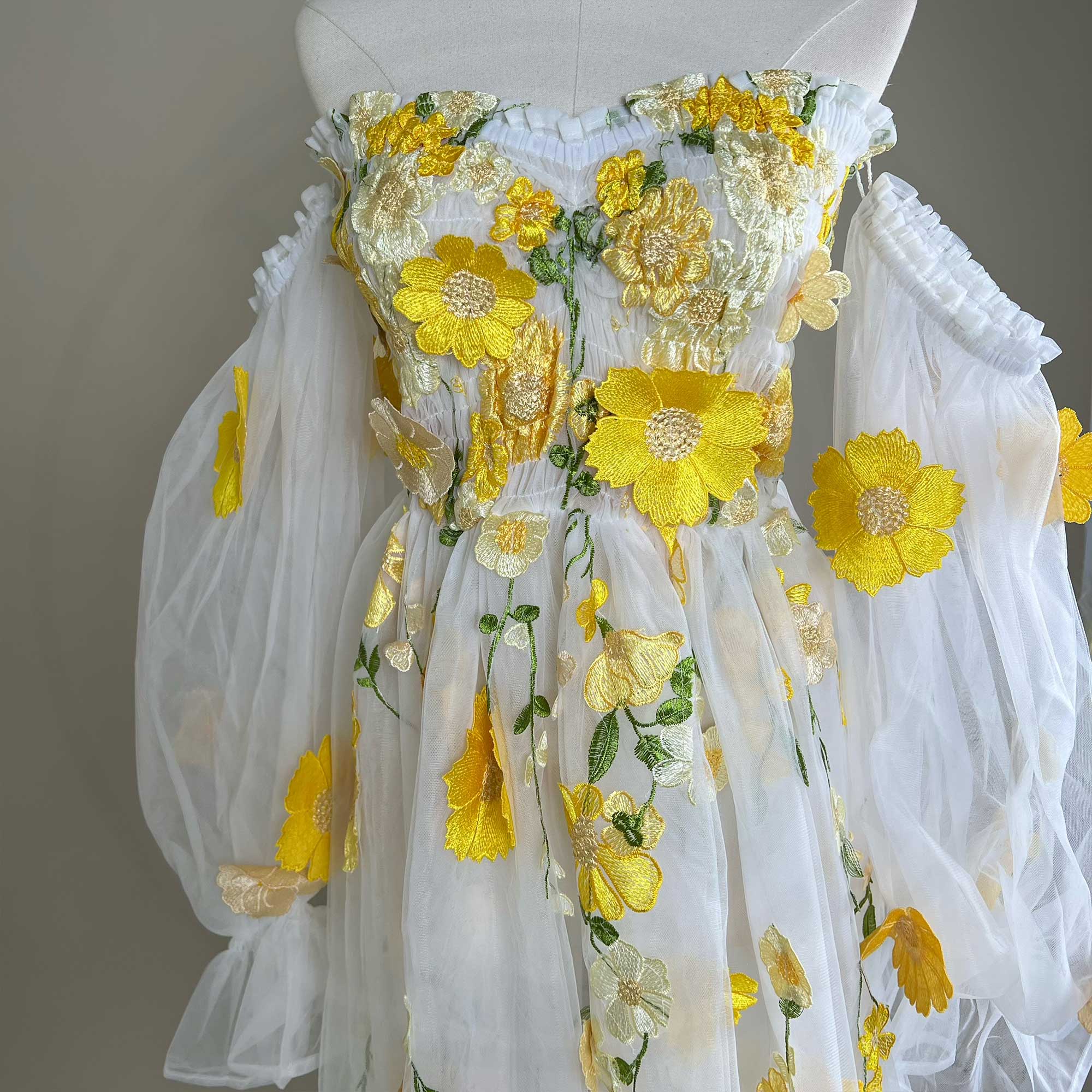 Vestido Don&Judy de Organza Co - Embroidery Daisy avaliação e preço