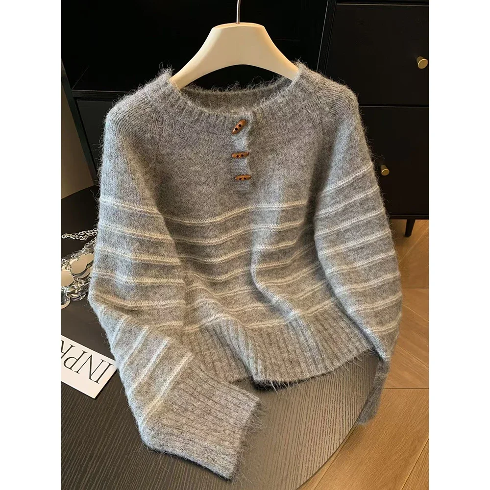 Suéter Feminino de Lã e Caxemi - Embroidery Knit avaliação e preço