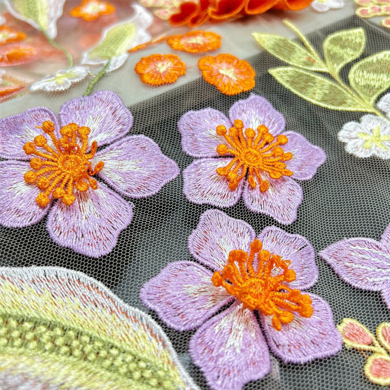 Carrilhão de vento amarelo de  - Embroidery Yellow Flower avaliação e preço