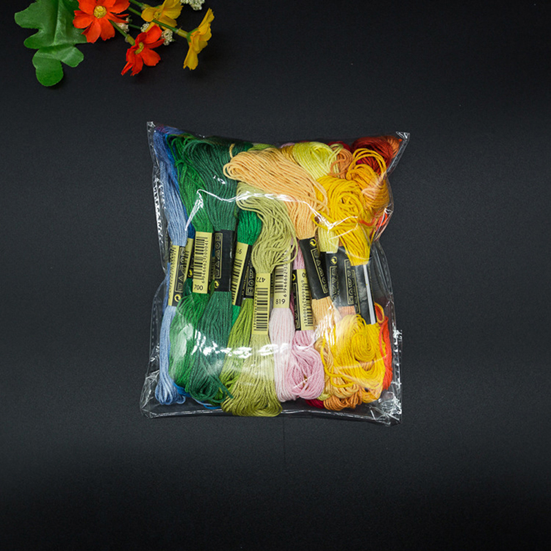Kit de Fios de Algodão Multico - Embroidery Kit avaliação e preço