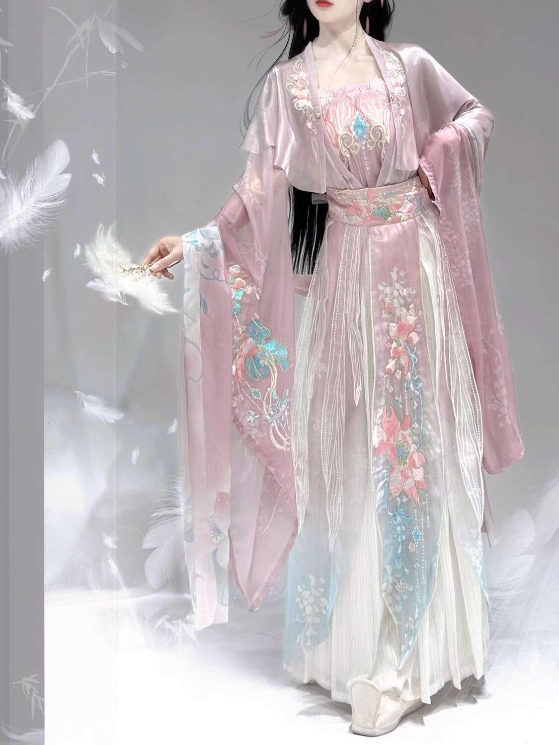 Novo hanfu wei jinfeng indústr - Embroidery Knit avaliação e preço